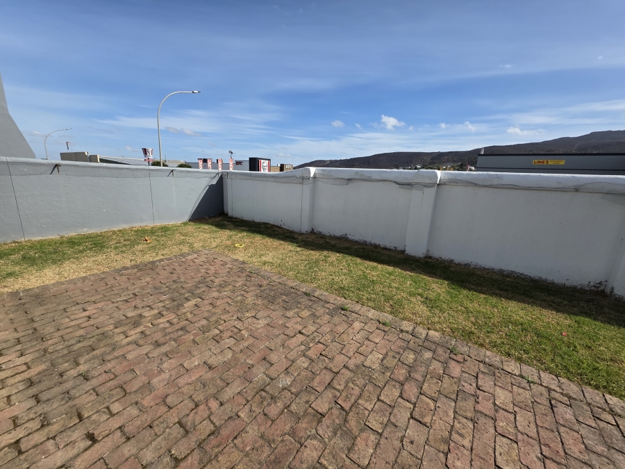 3 Bedroom Property for Sale in Bredasdorp Western Cape
